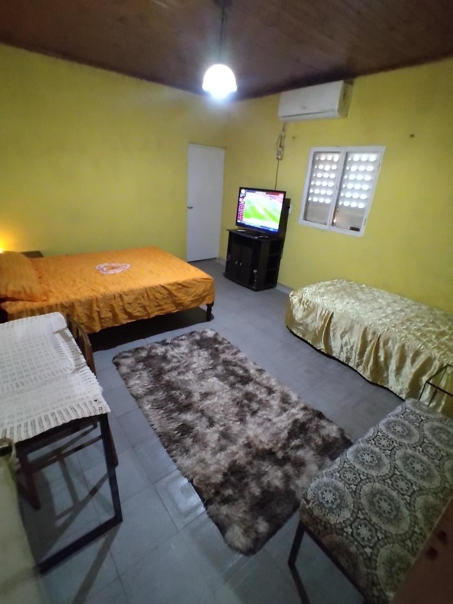 Casa De Huespedes En โปซาดัส ภายนอก รูปภาพ